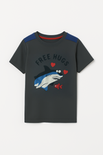Free hugs kids summer t shirt