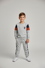King winter kids sweatshirt & Trouser Set