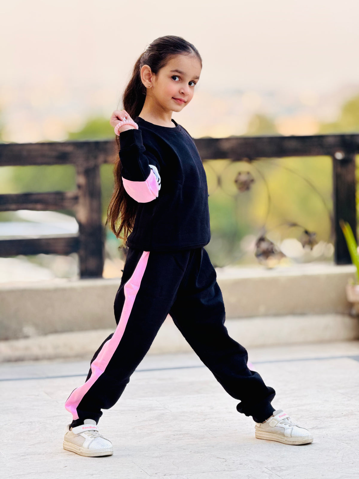 Byd winter kids Sweatshirt & Trouser Set