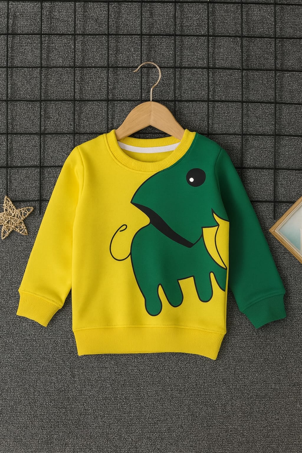 Yellow elephant Kids winter sweat shirt