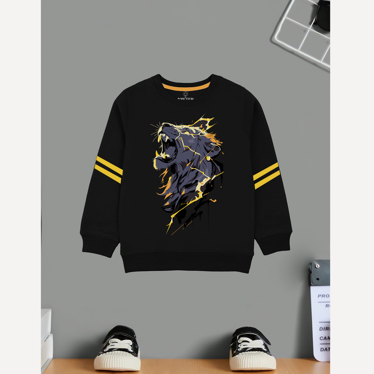 Sparking Lion Kids Sweat Shirt